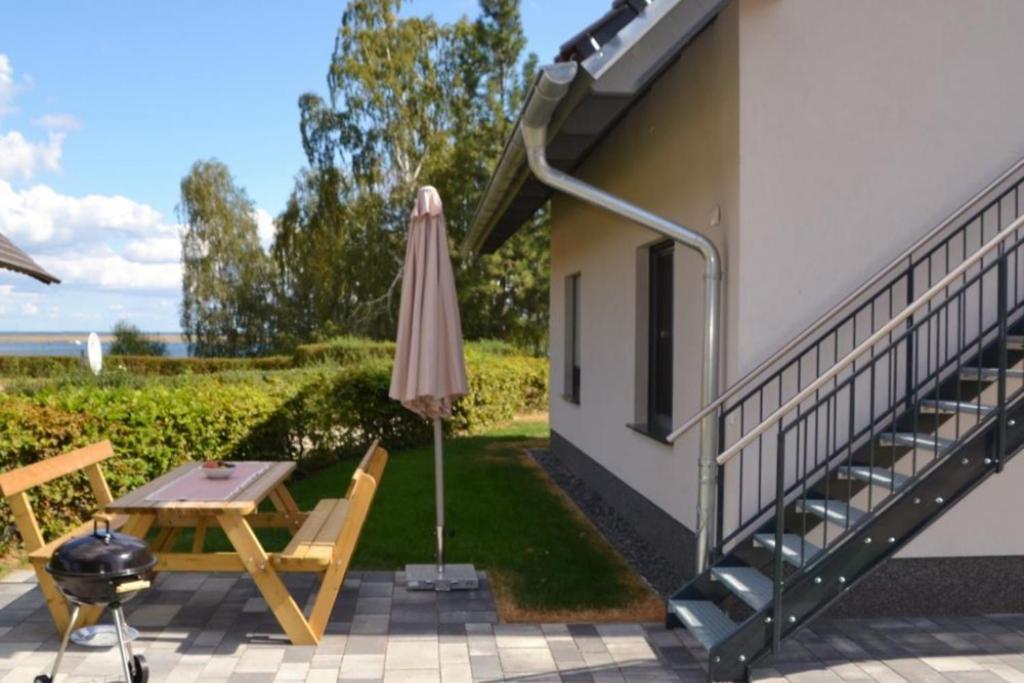 U16 Og - Komfortable Ferienwohnung Mit Kamin, Wlan Und Seeblick Marienfelde Esterno foto