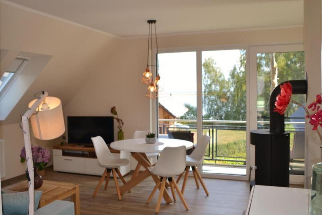 U16 Og - Komfortable Ferienwohnung Mit Kamin, Wlan Und Seeblick Marienfelde Esterno foto